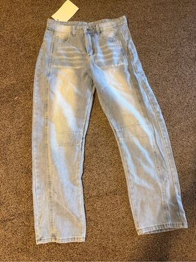 Men's Straight Fit Light Blue Jeans - Casual Everyday Denim